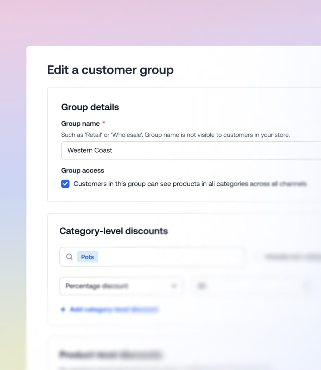 Panel de configuración de grupos de clientes que muestra los detalles del grupo Western Coast y los descuentos a nivel de categoría para macetas.